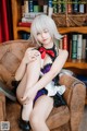 Coser @ 蜜汁 猫 裘 Vol.046: 贞德 女仆 (40 photos) P3 No.b64d0b Image No. 75