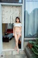 MintYe Vol.002: Model Bella (佘 贝拉) (51 photos) P25 No.a85e27